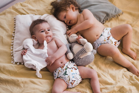Diaper cover BUGS  5-15 kg with VELCRO
