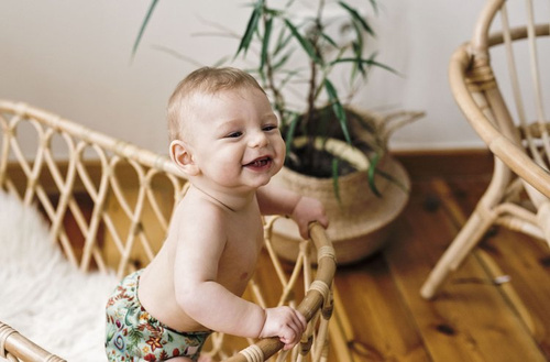 Pocket diaper FLOWERS 5-15kg - velcro